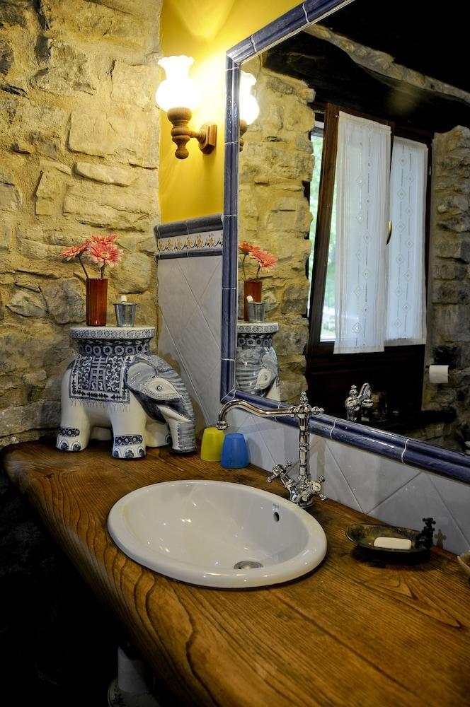 Hostal Kaxkarre Astigarraga Exterior foto